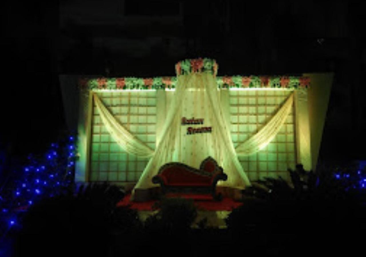Hotel Blue Paradise Chandrapur Exteriör bild
